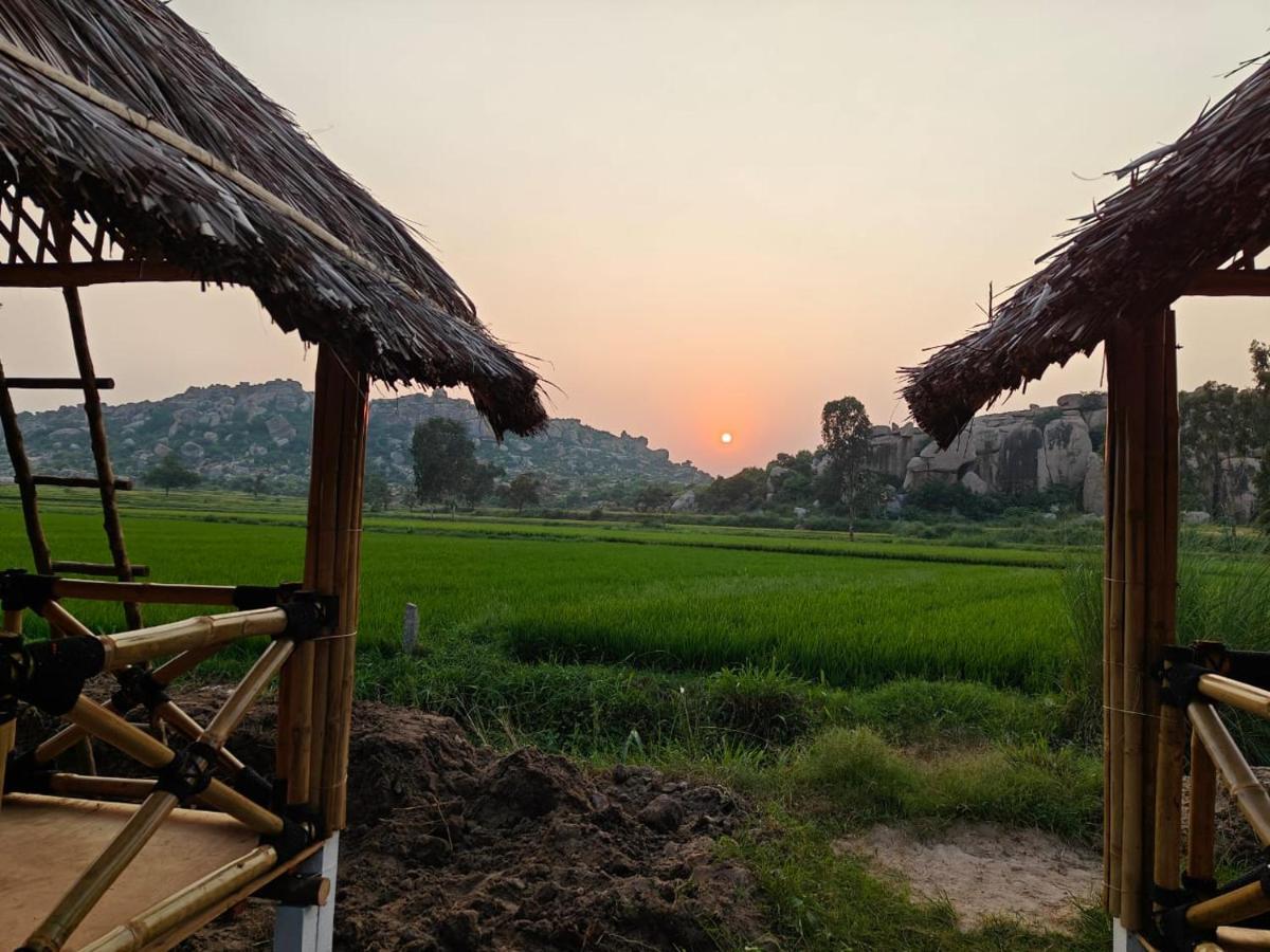 The Sundown Hampi Hotel ภายนอก รูปภาพ