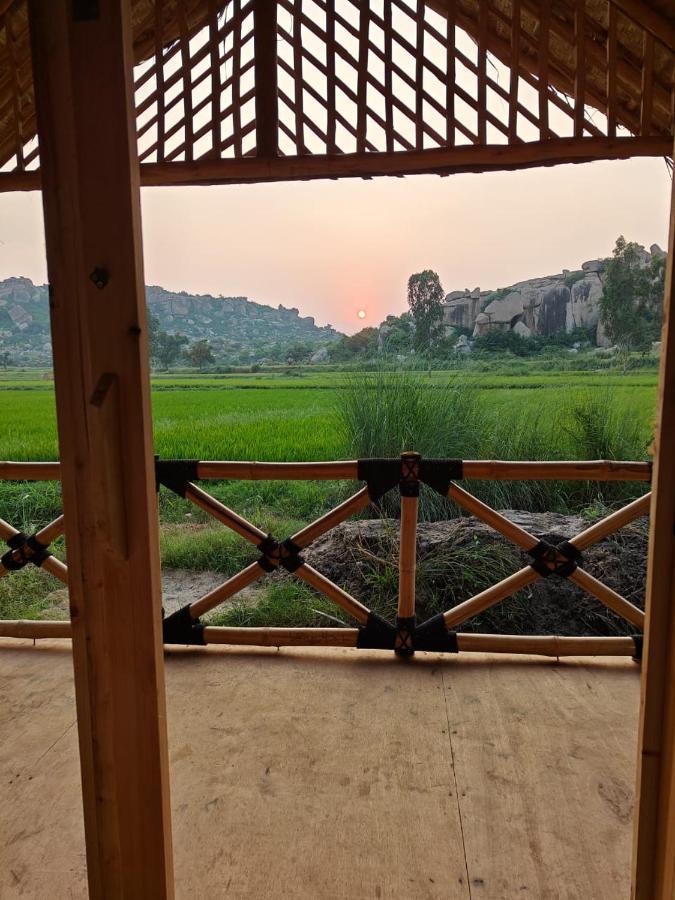 The Sundown Hampi Hotel ภายนอก รูปภาพ