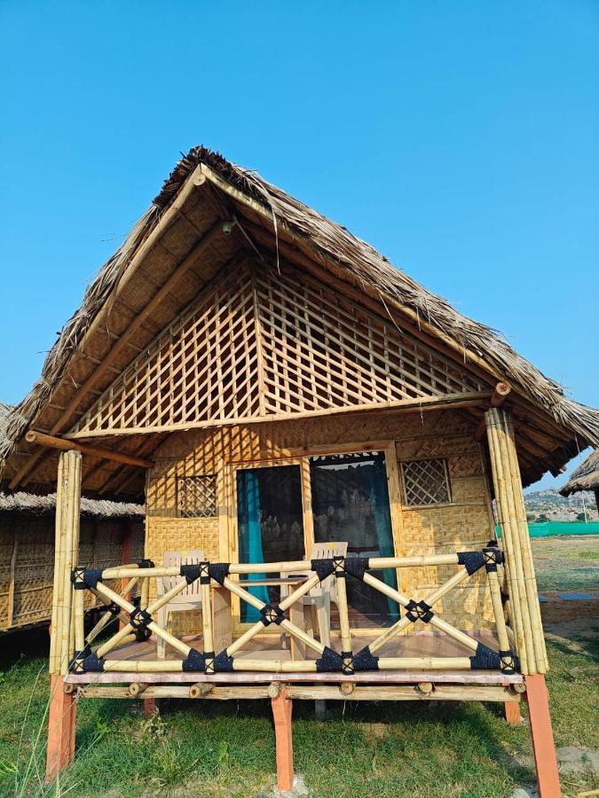 The Sundown Hampi Hotel ภายนอก รูปภาพ