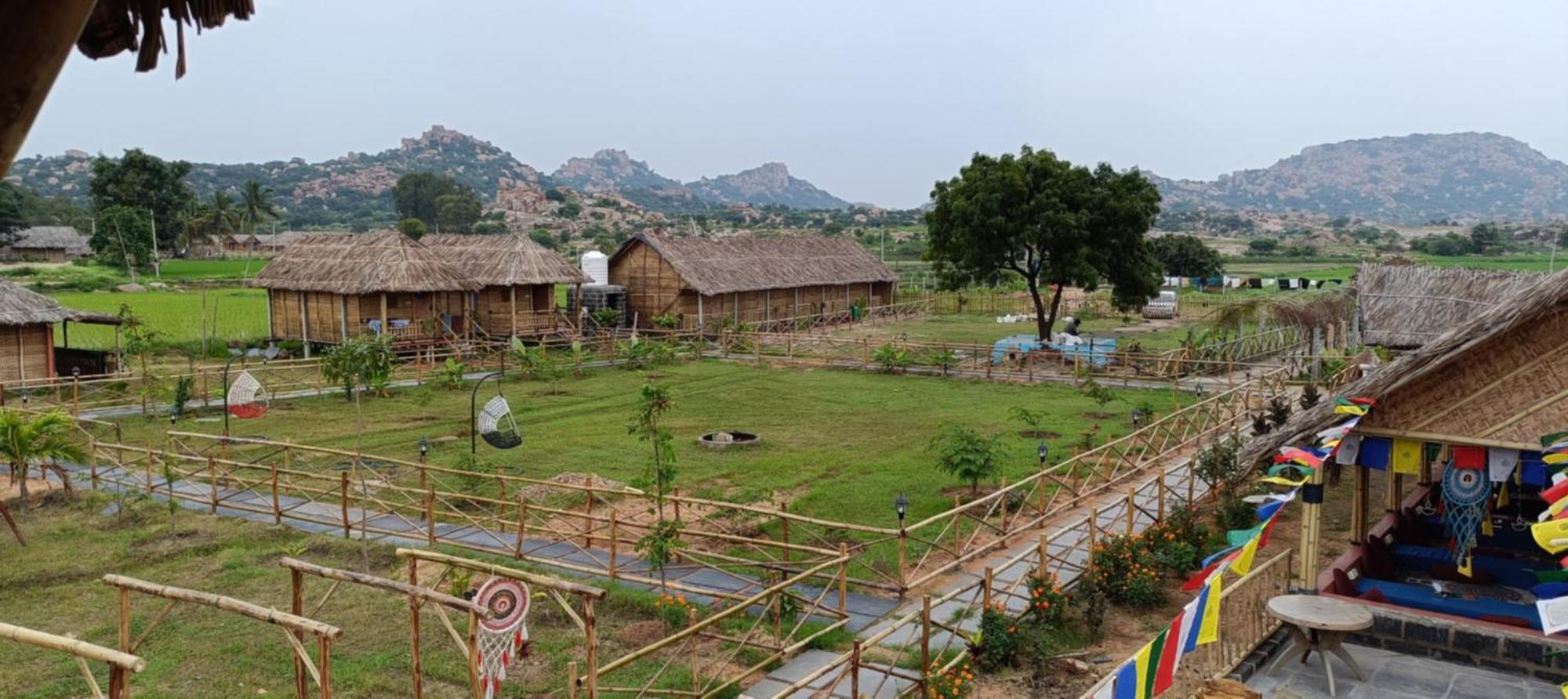 The Sundown Hampi Hotel ภายนอก รูปภาพ