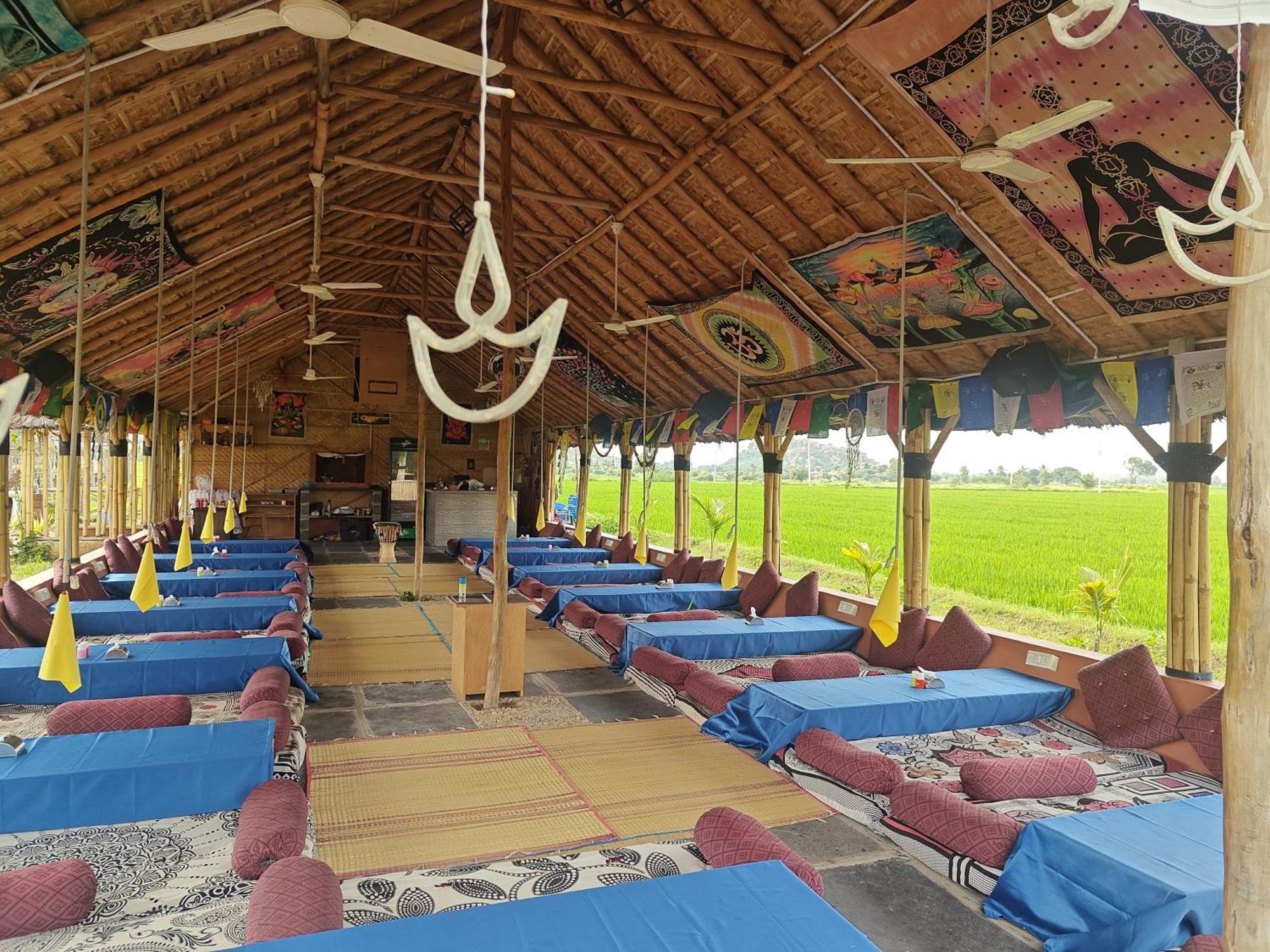 The Sundown Hampi Hotel ภายนอก รูปภาพ